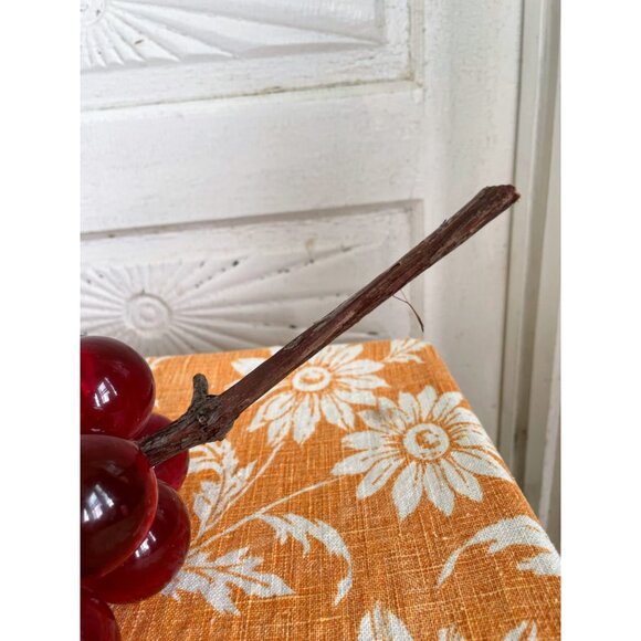 Vintage MCM Large Red Lucite Grapes Sculpture - Picture 8 of 12